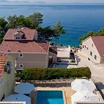 House Bolero With Pool By Guide Βίλα