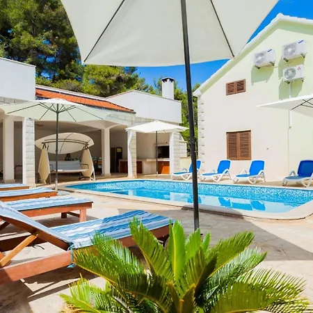 House Bolero With Pool By Guide * Blato (Korcula)